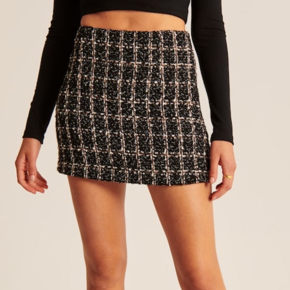 Abercrombie 3 piece tweed set small